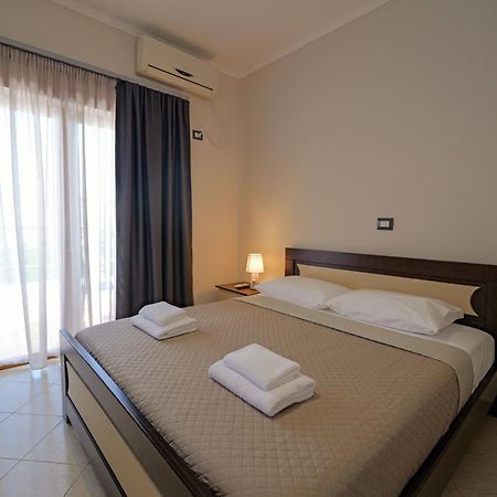 Hotel Deja Vu 卡萨米尔 外观 照片